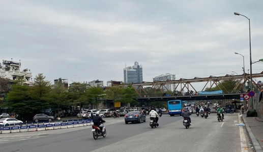 Bắc Bộ nhiều mây âm u, Nam Bộ vẫn mưa dông