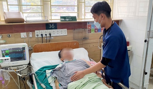 Sơn La: 3 người nghi ngộ độc sau bữa ăn gia đình, Bộ Y tế yêu cầu điều tra