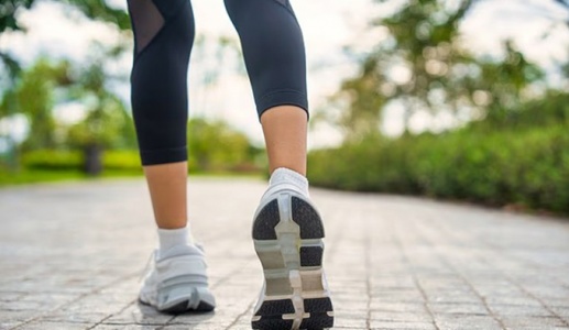 Đi bộ 30 phút mỗi ngày có thể giúp ngừa ung thư vú