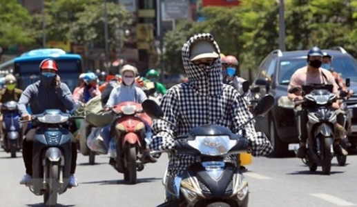 Cả nước vẫn nắng nóng, tâm điểm Trung Bộ vượt 40 độ