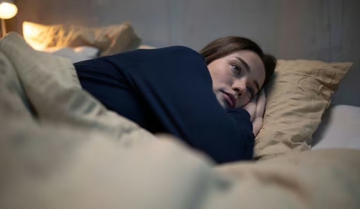 Vì sao bạn thường tỉnh giấc lúc 3 giờ sáng? 