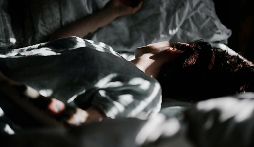 Giấc mơ lo âu: Vì sao xuất hiện và làm thế nào để hạn chế?