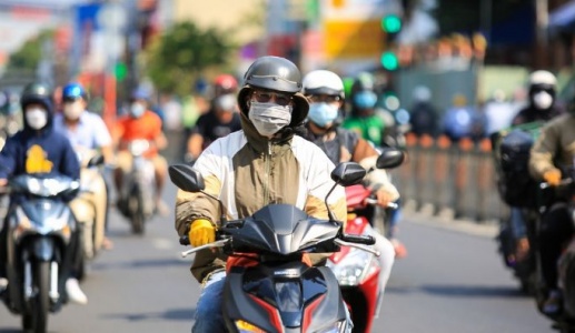 Đầu tuần nắng nóng đỉnh điểm, miền Trung vượt ngưỡng 40°C