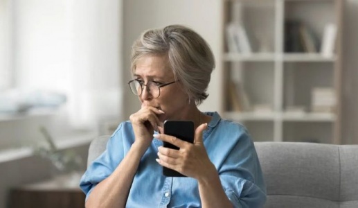 Giúp người cao tuổi nâng cao cảnh giác với lừa đảo trực tuyến