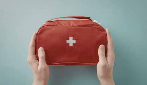 Những vật dụng cần có trong túi sơ cứu du lịch