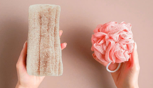 Bông tắm: Nguy cơ nhiễm khuẩn khi vệ sinh không đúng cách