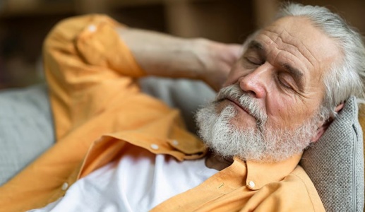 Ngủ trưa nhiều làm tăng nguy cơ tử vong? 