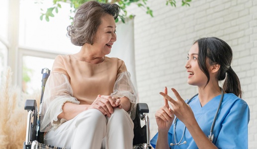 Cách nói chuyện bất thường cảnh báo sa sút trí tuệ
