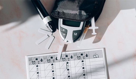 Người bệnh đái tháo đường nên đo đường huyết vào thời điểm nào trong ngày?