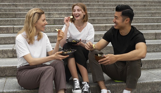 Tử vi thứ Hai (18/5/2026): Bảo Bình trở nên khá cởi mở, nhiệt tình