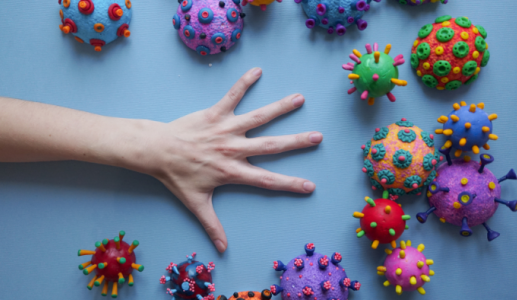 Virus tay chân miệng tồn tại bao lâu trên đồ chơi trẻ em? 