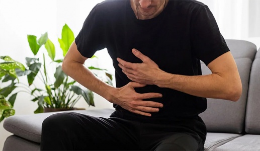 Làm thế nào để giảm đau bụng, khó tiêu do sỏi mật 9,5mm?