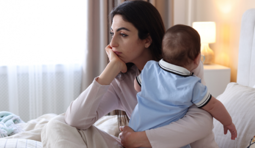 Các vấn đề tâm lý hậu sản ngoài trầm cảm mà cha mẹ cần biết