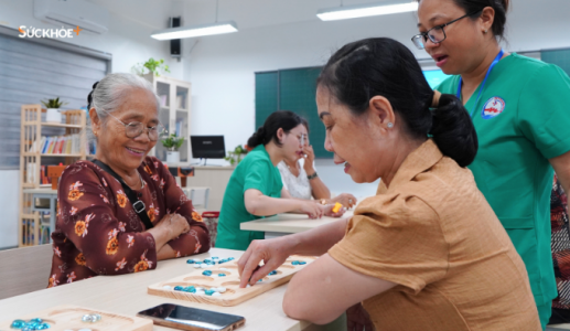 Xây dựng mô hình chăm sóc người cao tuổi để thích ứng già hóa dân số