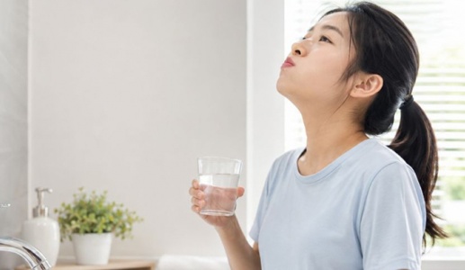 3 cách giảm đau họng cực dễ tại nhà 