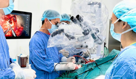 Báo động đỏ toàn viện trong đêm trực đầu tiên tại BV Việt Đức cơ sở Ninh Bình