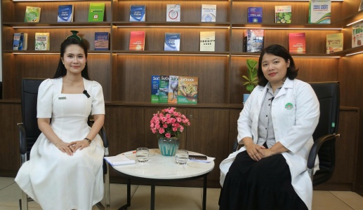  TỌA ĐÀM trực tuyến: Vượt qua cơn bão tiền mãn kinh, mãn kinh