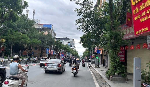 Trung Bộ nắng nóng, vùng núi Bắc Bộ còn mưa dông 