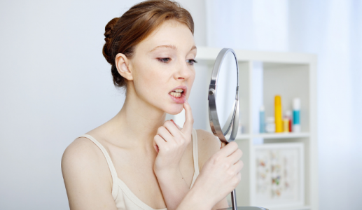 Những dấu hiệu bất thường trong khoang miệng không nên bỏ qua  
