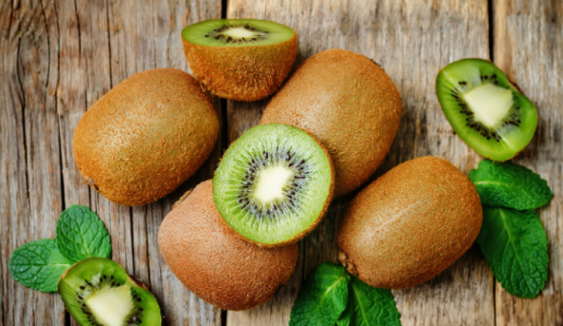 Ăn kiwi cả vỏ có thể tốt cho tiêu hóa, tim mạch