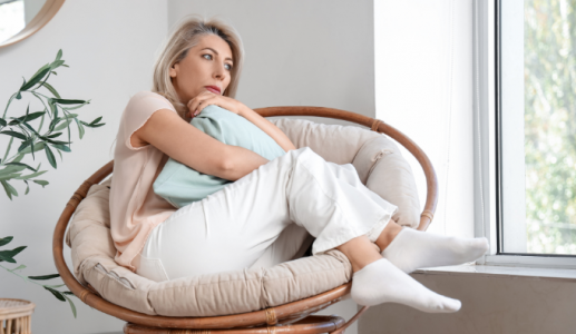 Vì sao phụ nữ hiện đại có xu hướng mãn kinh sớm?