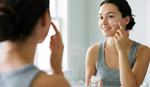Cách chọn sản phẩm chăm sóc da chống lão hóa