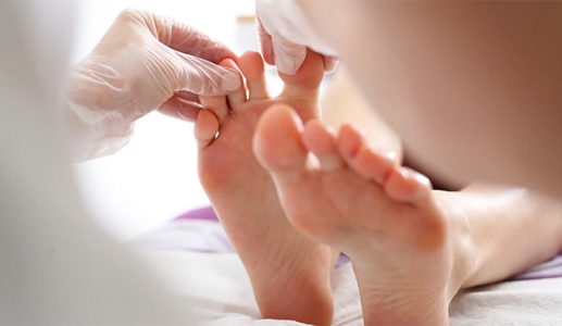 Nóng rát đầu ngón chân có phải do bệnh đái tháo đường không?