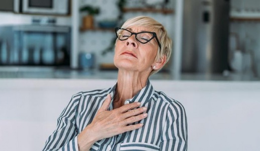 Triệu chứng cảnh báo rung nhĩ: Vì sao nhiều người thường bỏ lỡ?