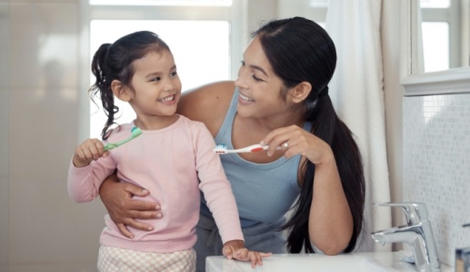 Vì sao cần quan tâm đến sức khỏe răng miệng của trẻ ngay từ sớm?