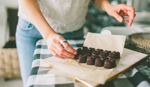 Thèm chocolate, coi chừng cơn đau nửa đầu sắp đến!
