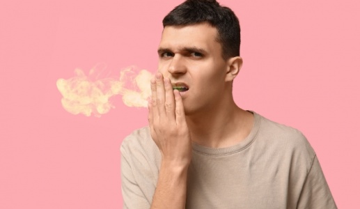 Bí quyết cải thiện tình trạng hôi miệng lâu năm