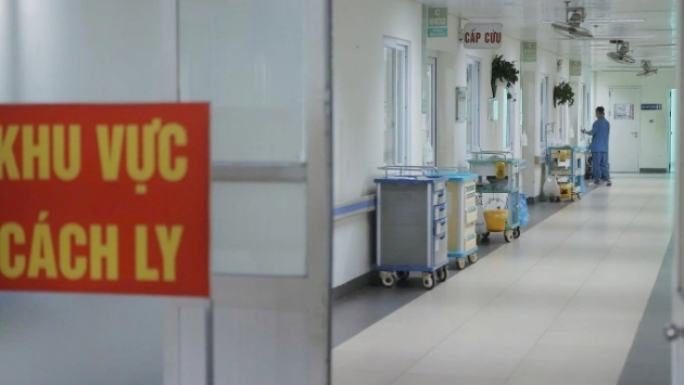 Hà Nội ghi nhận 155 ca mắc COVID-19, TP.HCM phát hiện biến chủng mới 