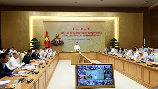 Đông - Tây y chưa kết hợp được như lời Bác Hồ dặn năm xưa !