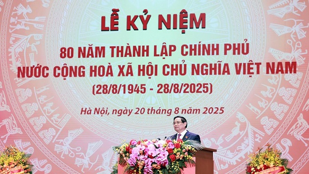 Chính phủ: 80 năm vì nước vì dân