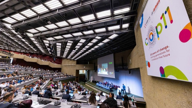 COP11: Ưu tiên bảo vệ giới trẻ trước “nạn dịch” thuốc lá mới