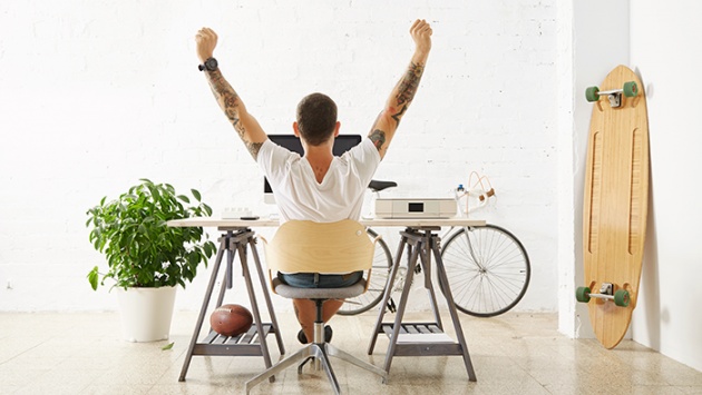 Tử vi thứ Bảy (22/11/2025): Cự Giải nên giữ quyết tâm cao khi làm việc