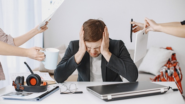 Tử vi thứ Tư (3/12/2025): Song Tử không nên để áp lực đè nặng lên mình