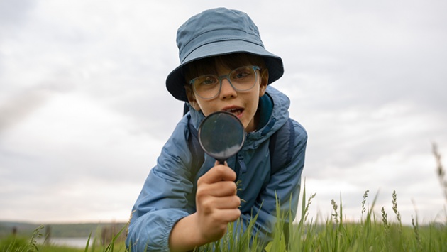 Tử vi thứ Hai (15/12/2025): Song Tử sẽ tỏ ra khá tò mò, ham khám phá