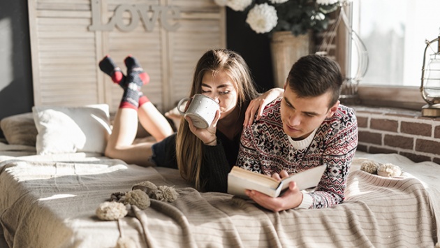 Tử vi thứ Sáu (16/1/2026): Thiên Bình sẽ thấy thoải mái khi ở bên người thân