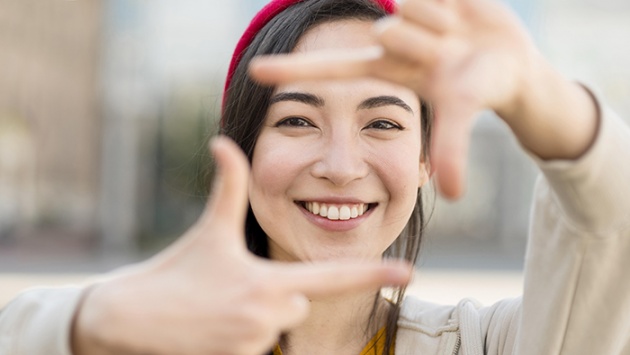 Tử vi thứ Tư (25/2/2026): Bạch Dương muốn thể hiện hình ảnh tốt của bản thân