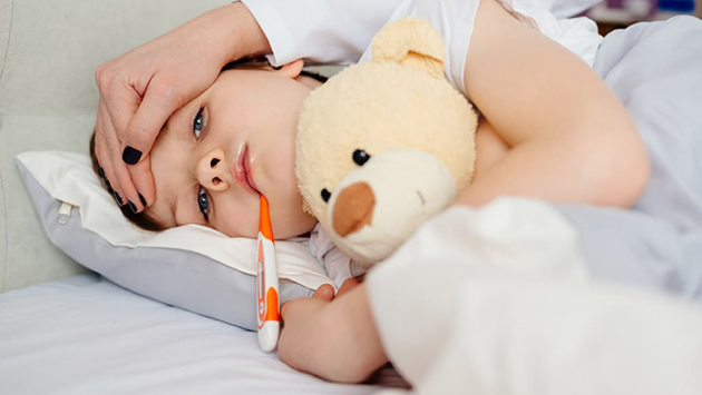 Dinh dưỡng, chăm sóc đúng cách khi trẻ mắc viêm đường hô hấp