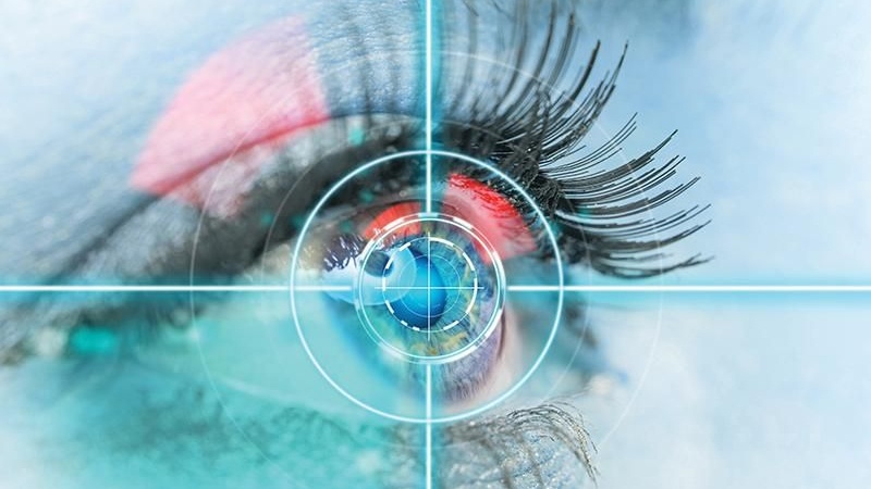 Bị cận thị 8 độ và loạn thị có nên mổ mắt điều trị cận thị?